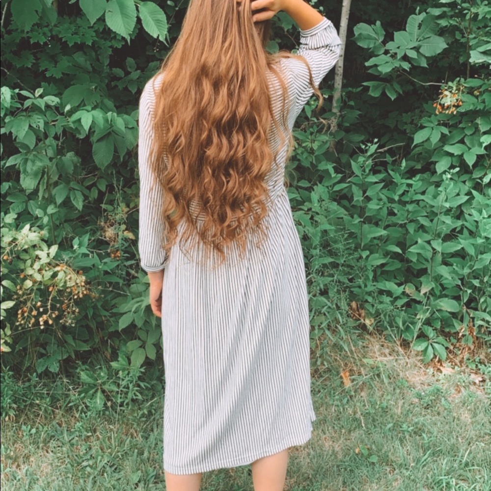 Cotton striped dress. - Picture 5 of 6